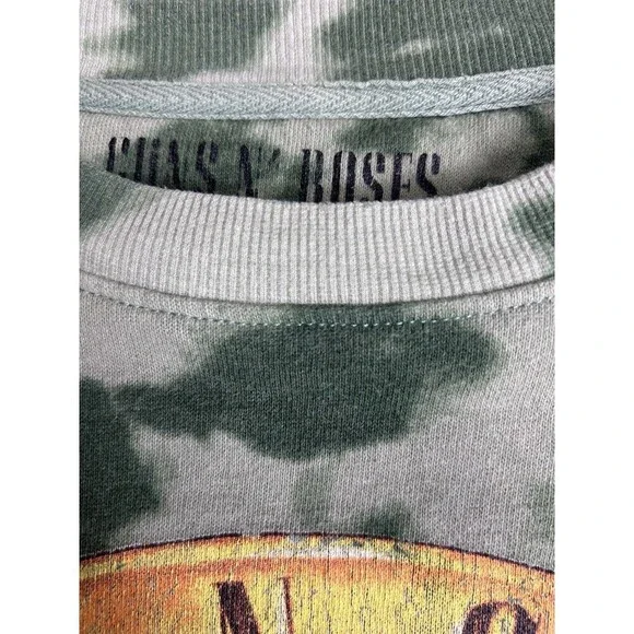 Authentic Guns N Roses Sweatshirt Womens Medium Graphic Print Tie-Dye Green Camo - Picture 9 of 9